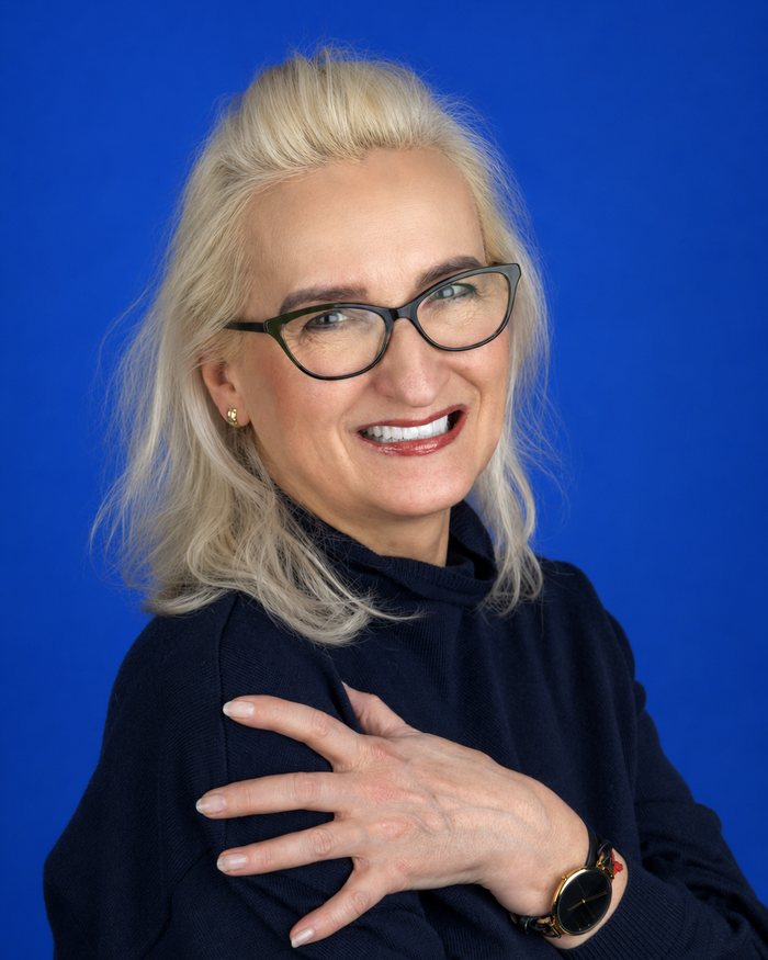 Ergebnis einer Zahnbehandlung bei einer Flymedica-Patientin, Jolanta S.