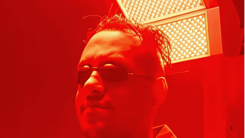 Laser LLLT zabieg przy przeszczepie włosów